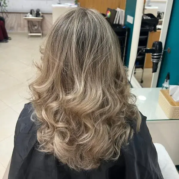 Résultat coiffure et couleur chez Beauty Hair Agdal